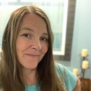 Meet your Posher, Misti